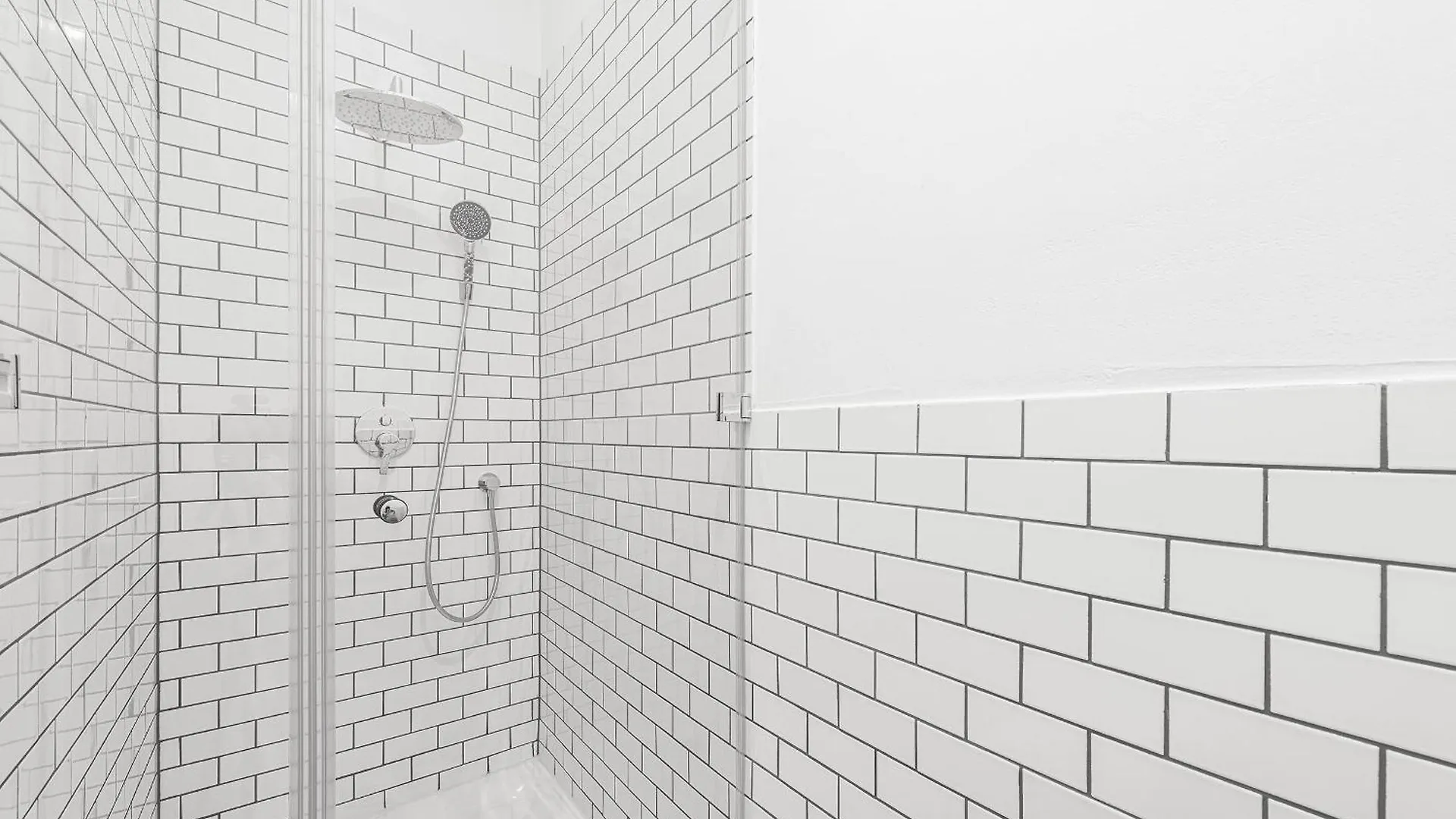 Mitte Loft On 2Floors, 150 Qaudratmeter, 2Brs, 2Bathrooms, Living Room, Dinning Room Up To 8 Ppl Berlin