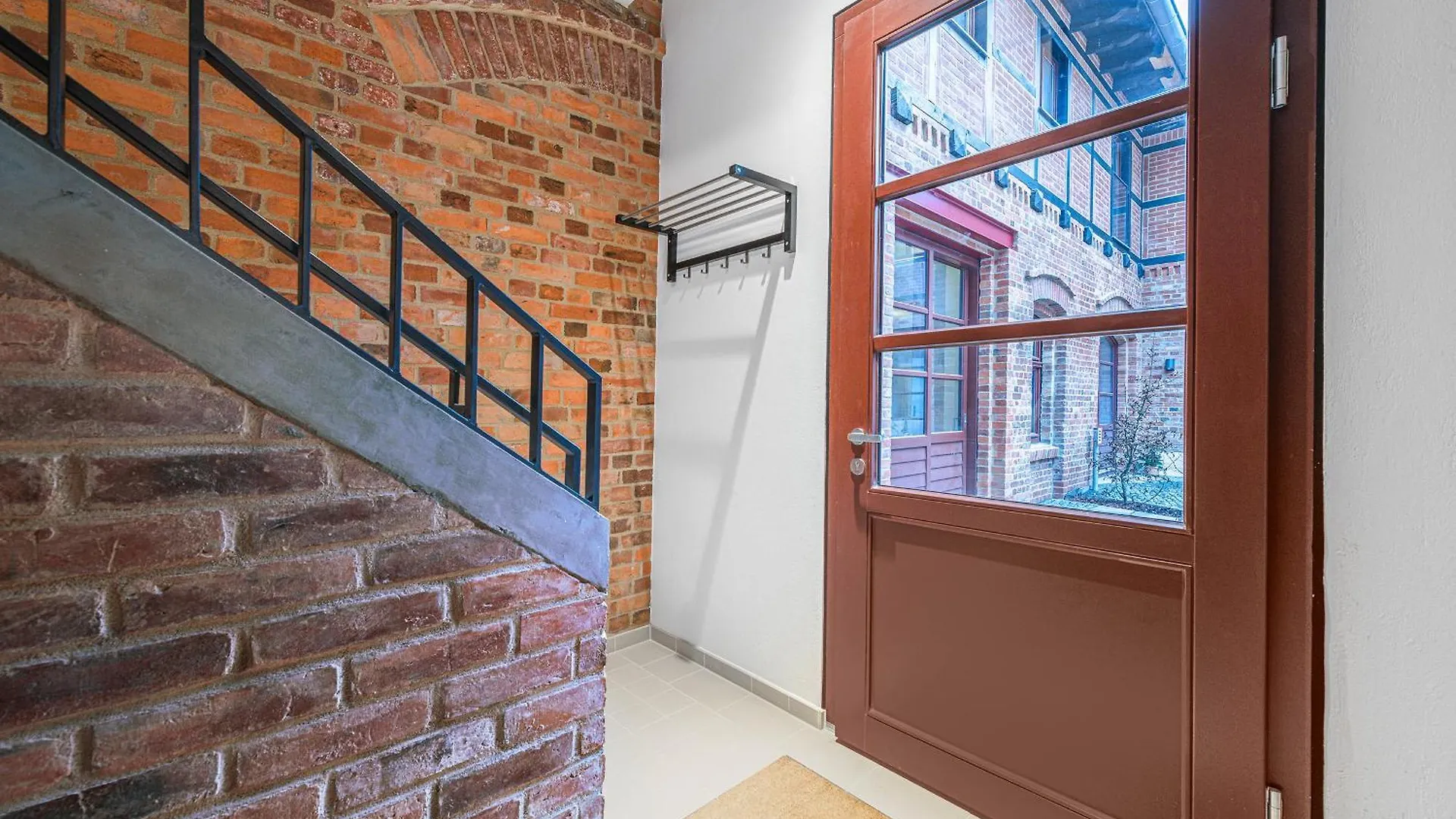 Apartment Mitte Loft On 2Floors, 150 Qaudratmeter, 2Brs, 2Bathrooms, Living Room, Dinning Room Up To 8 Ppl Berlin Germany