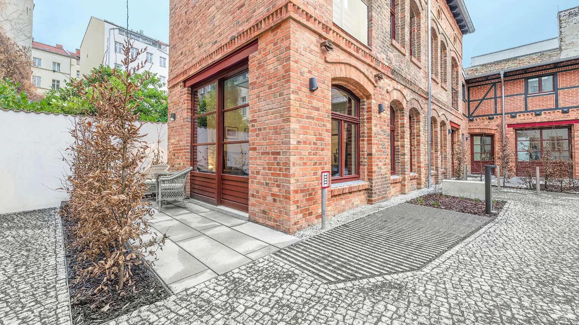 Mitte Loft Group & Family Friendly, 150M2, 2Brs, 2Bathrooms, Living & Dinning Room Up To 8 Sleeps 독일
